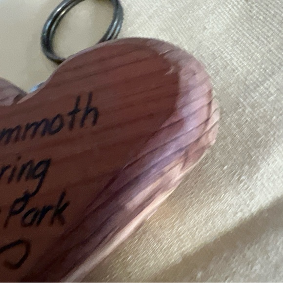 Vintage Mammoth Spring State Park Wooden Heart Keychain Handcrafted For Ozarks - Picture 3 of 10